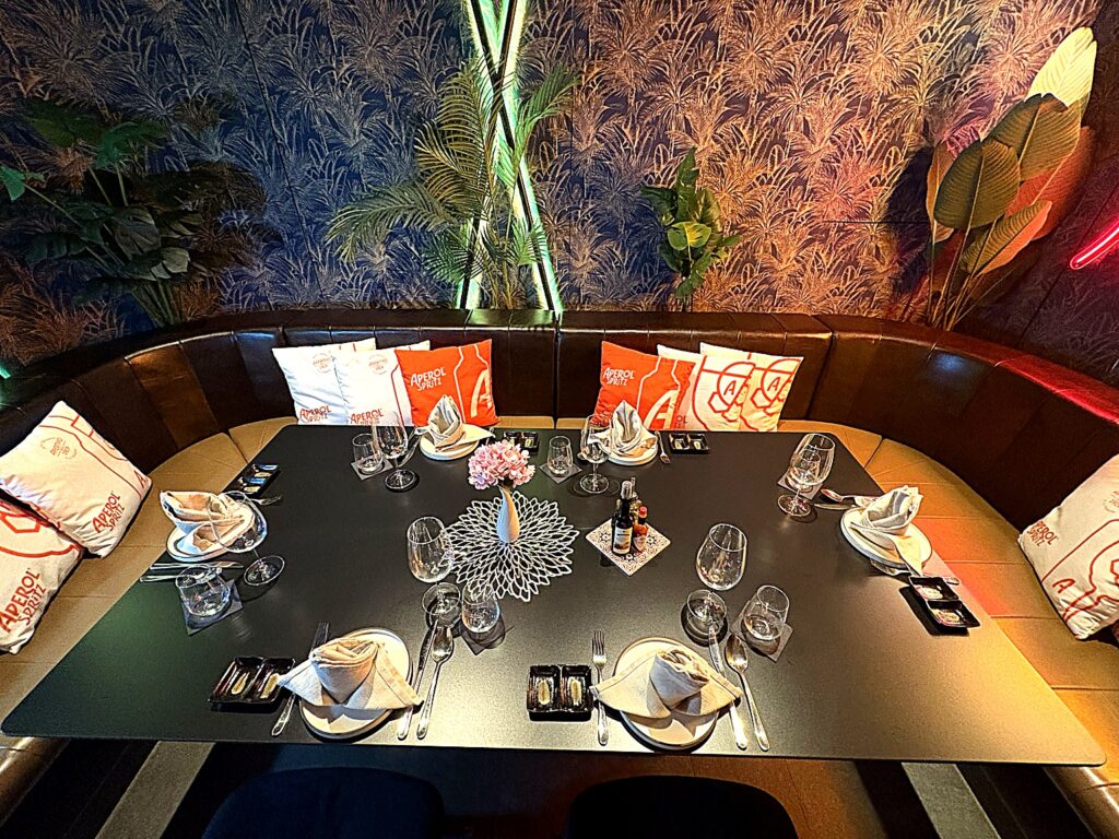 VIP PRIVATE DINING